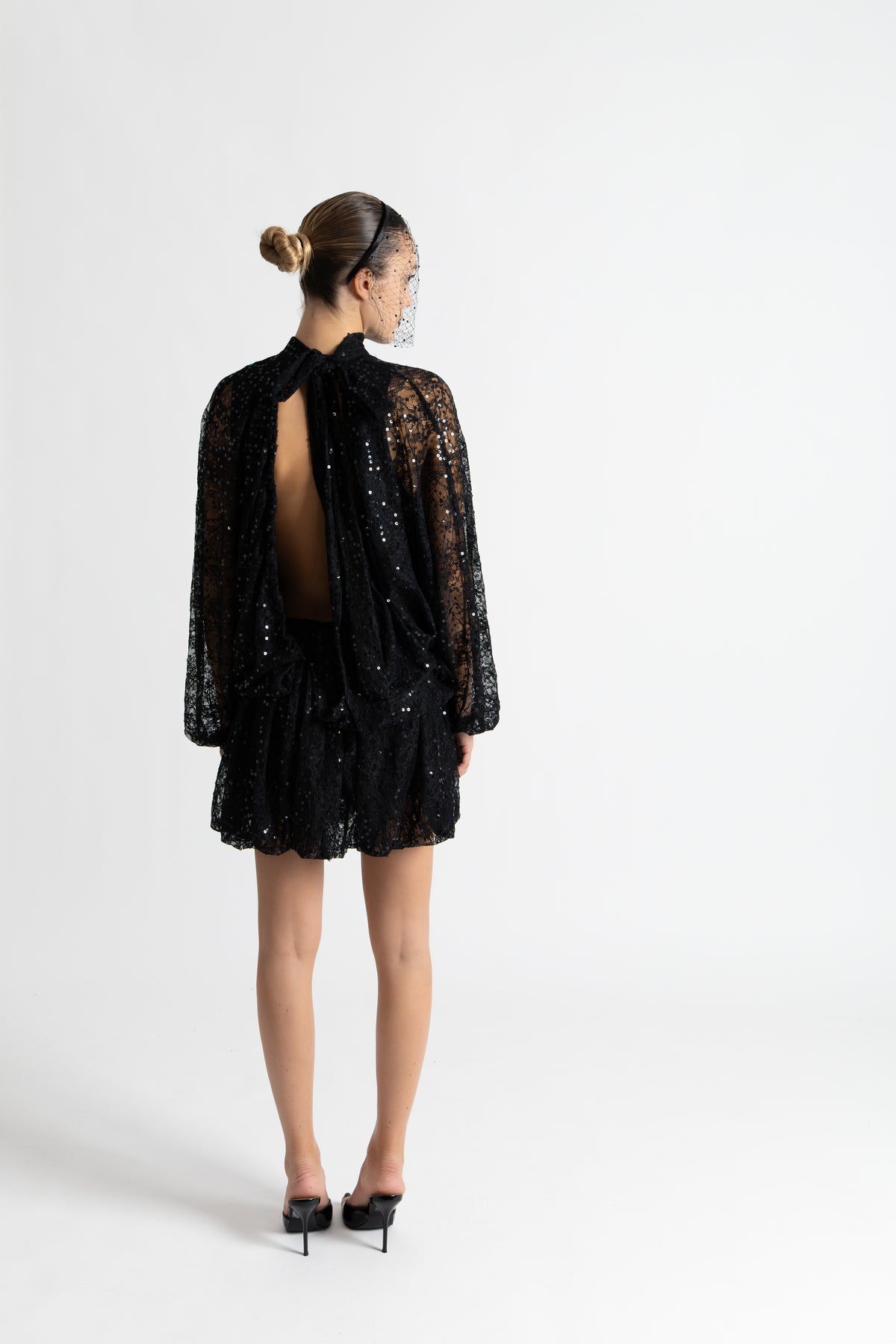 Abito corto paillettes
