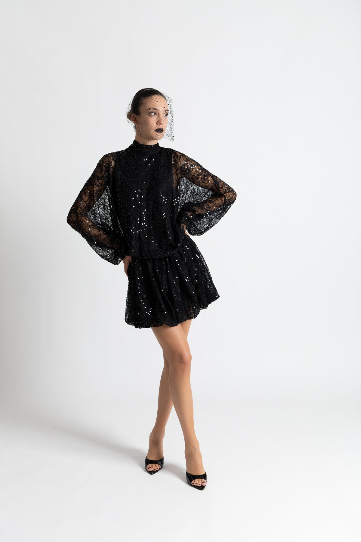 Abito corto paillettes