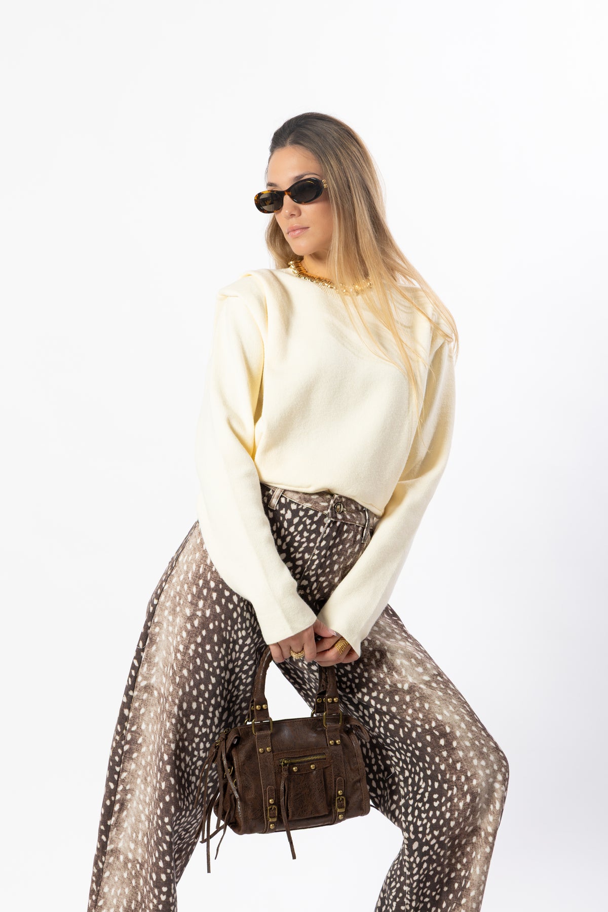Pullover spalline burro