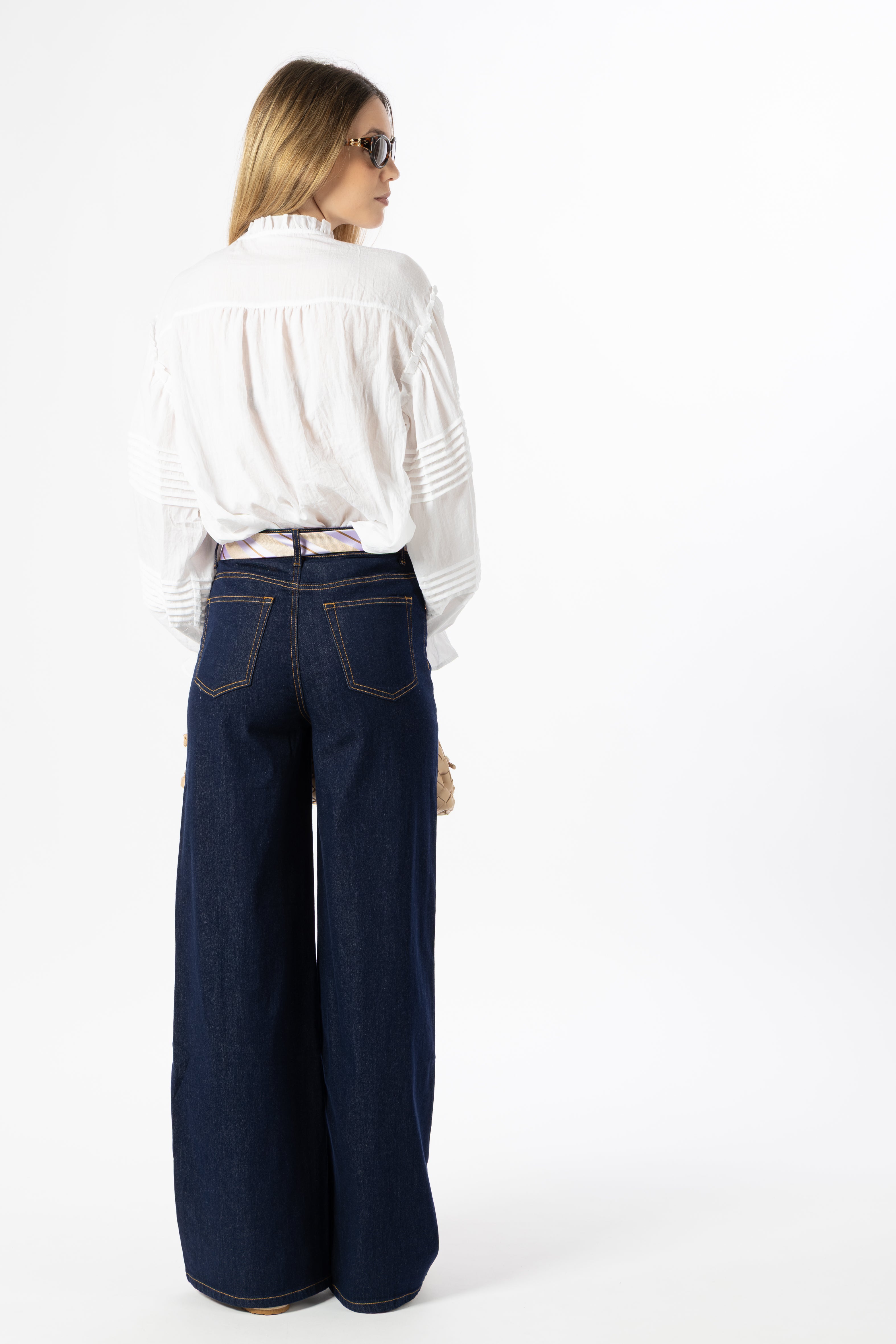 Jeans denim scuro leggero