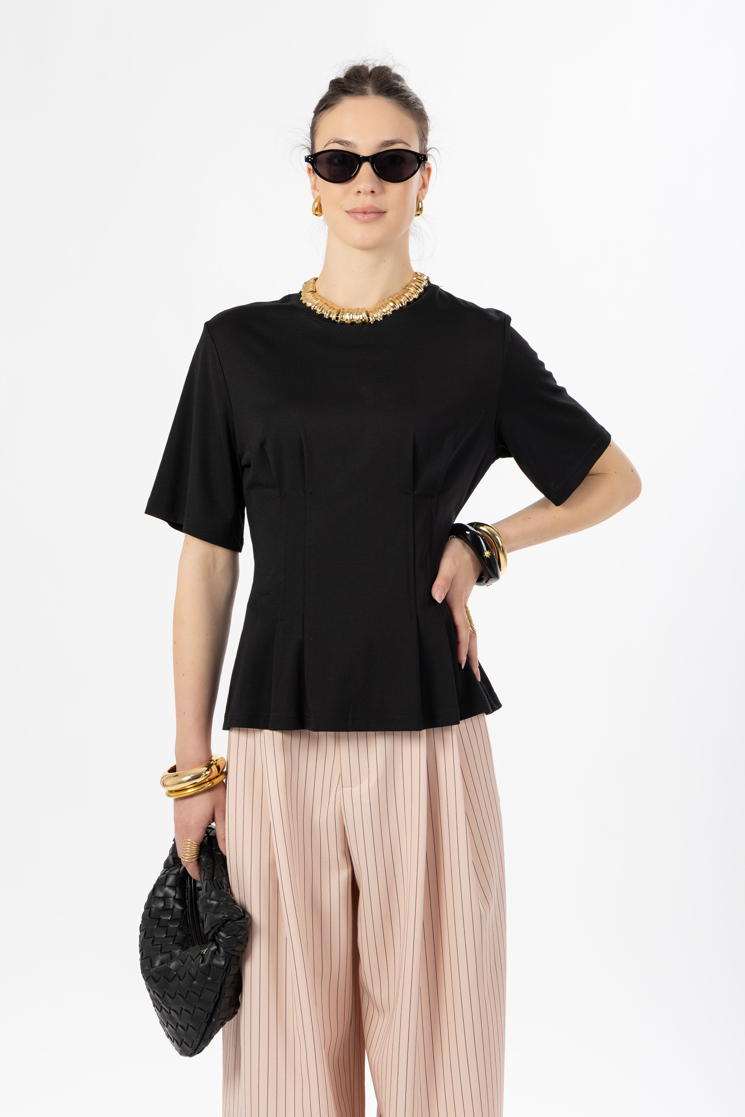T-shirt nera