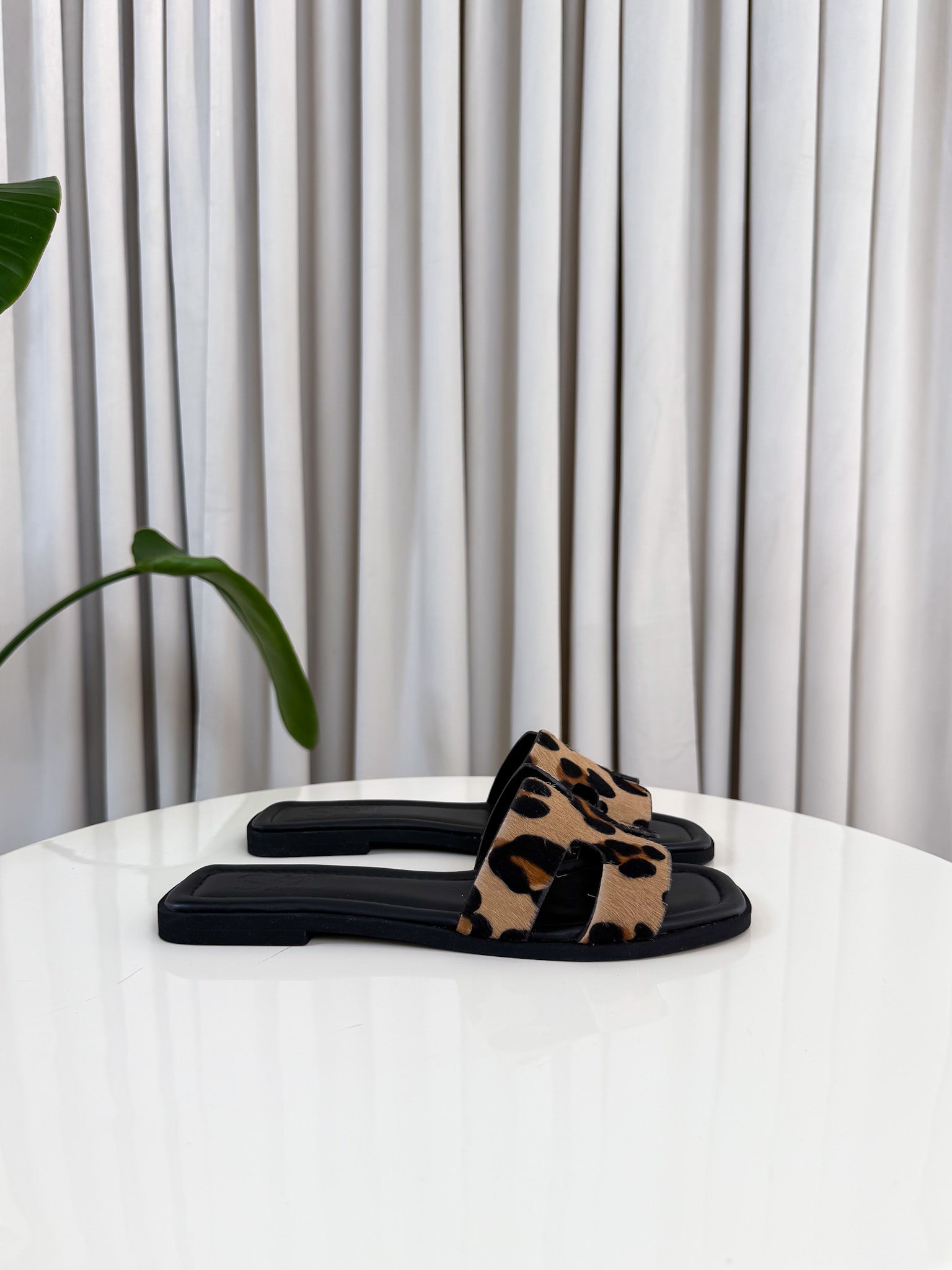 Ciabattina in pelle e cavallino animalier