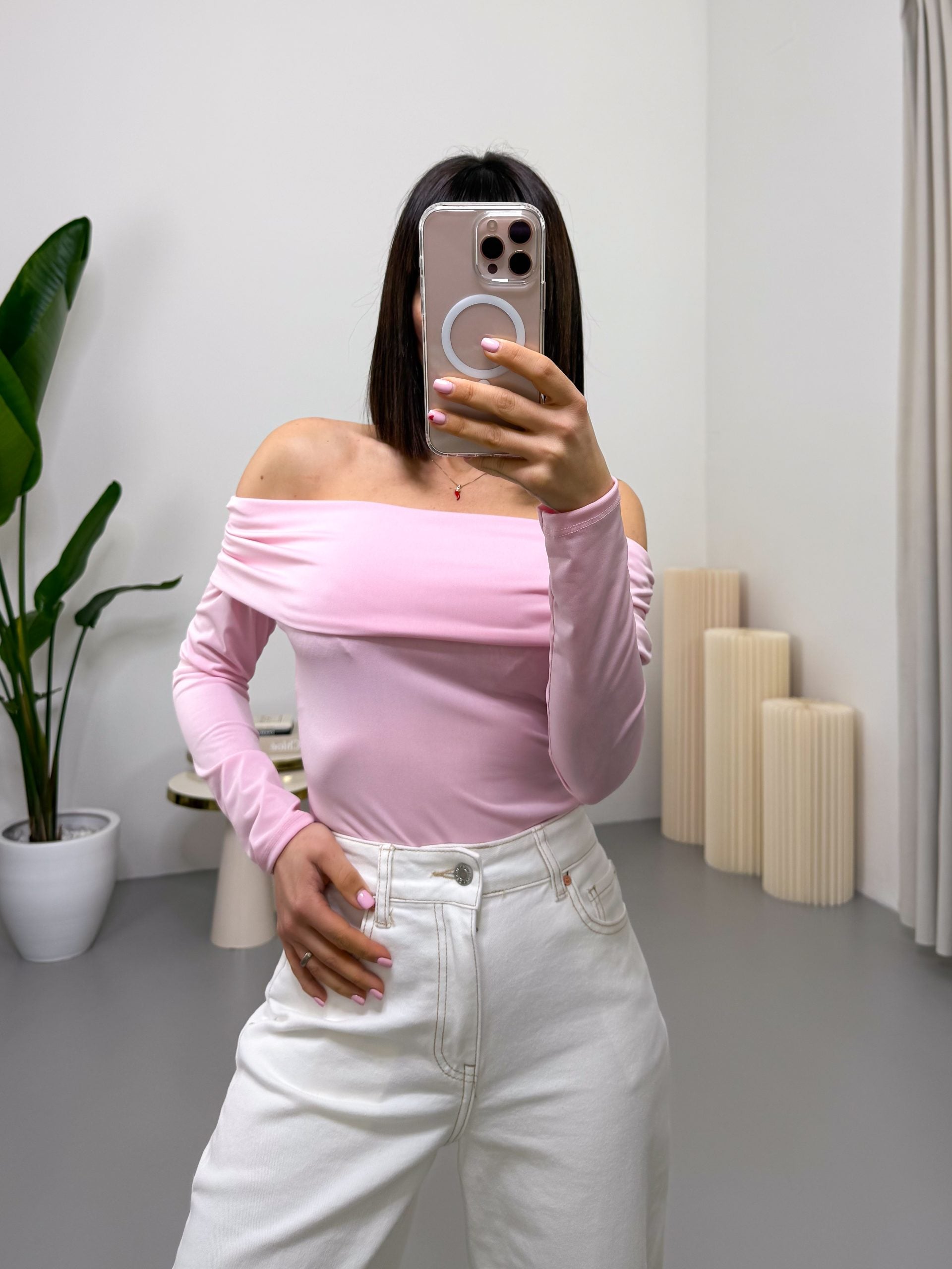 Body off-shoulder manica lunga