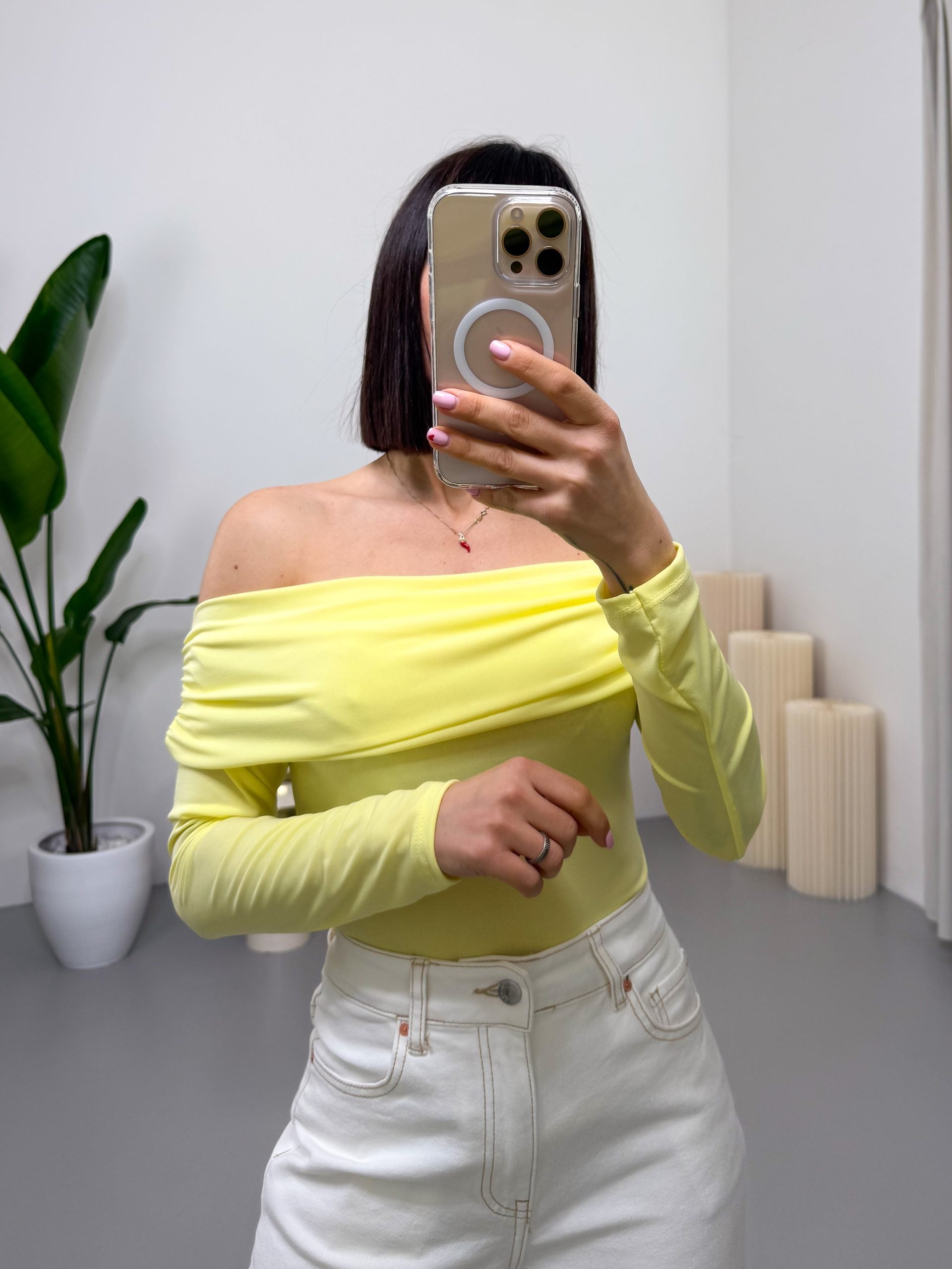 Body off-shoulder manica lunga