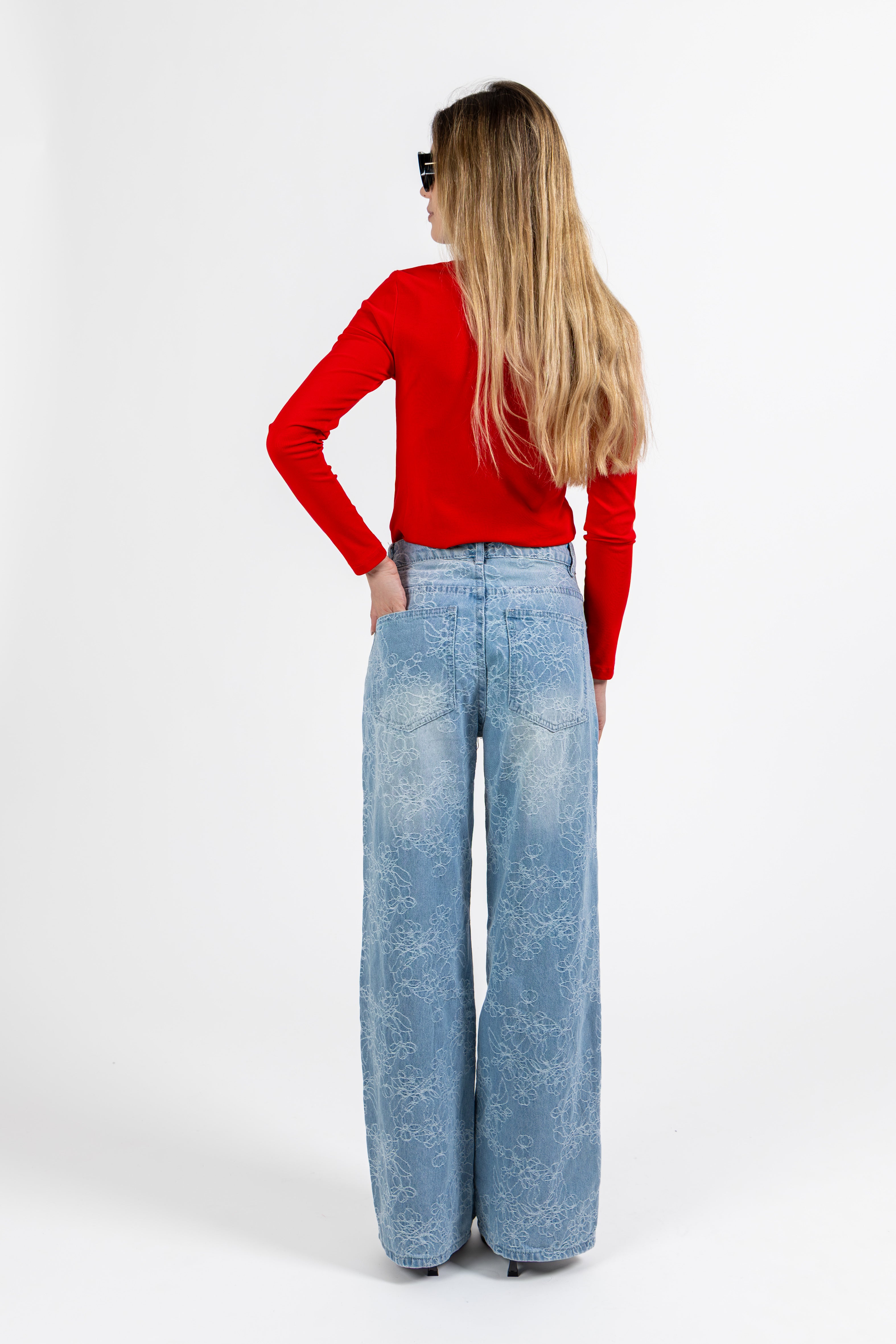Jeans ricami