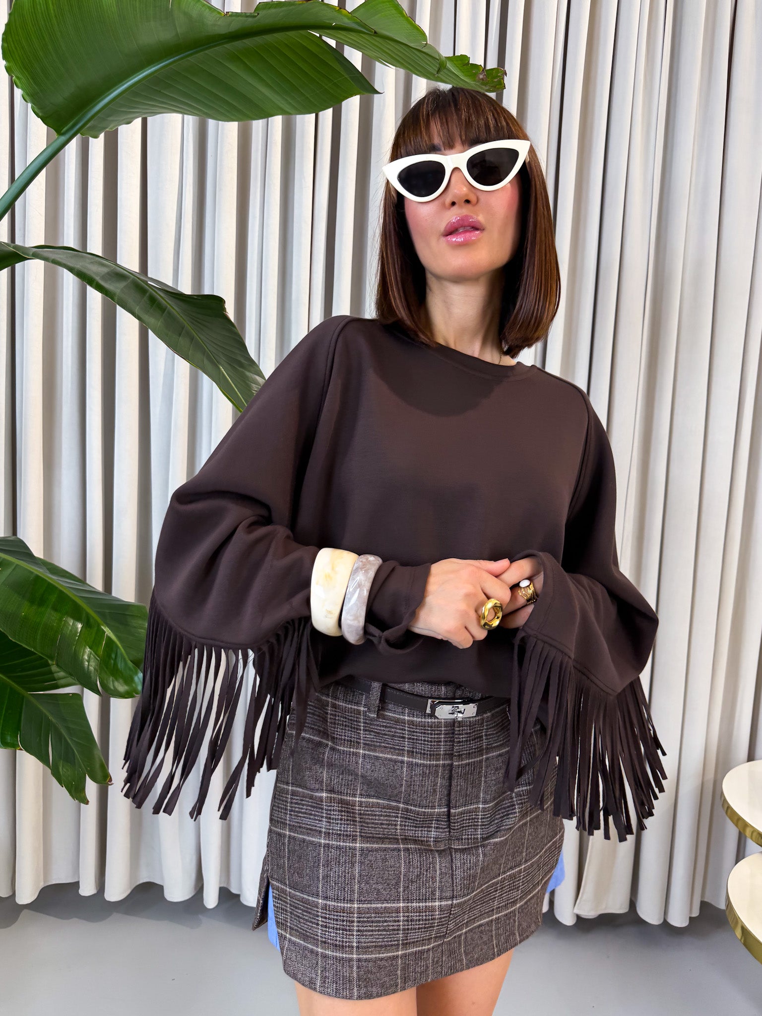 Felpa marrone con frange