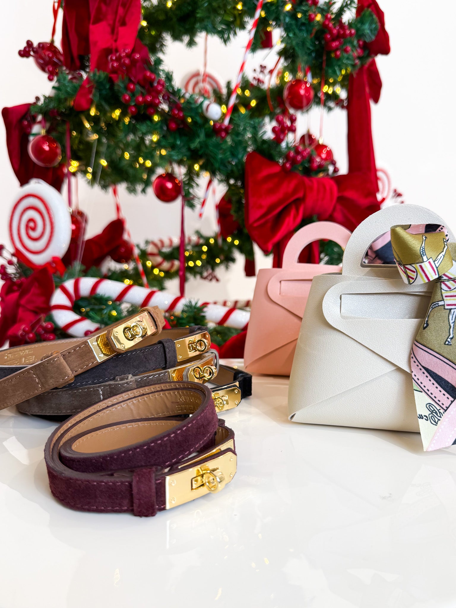 Cintura suede fibbia oro