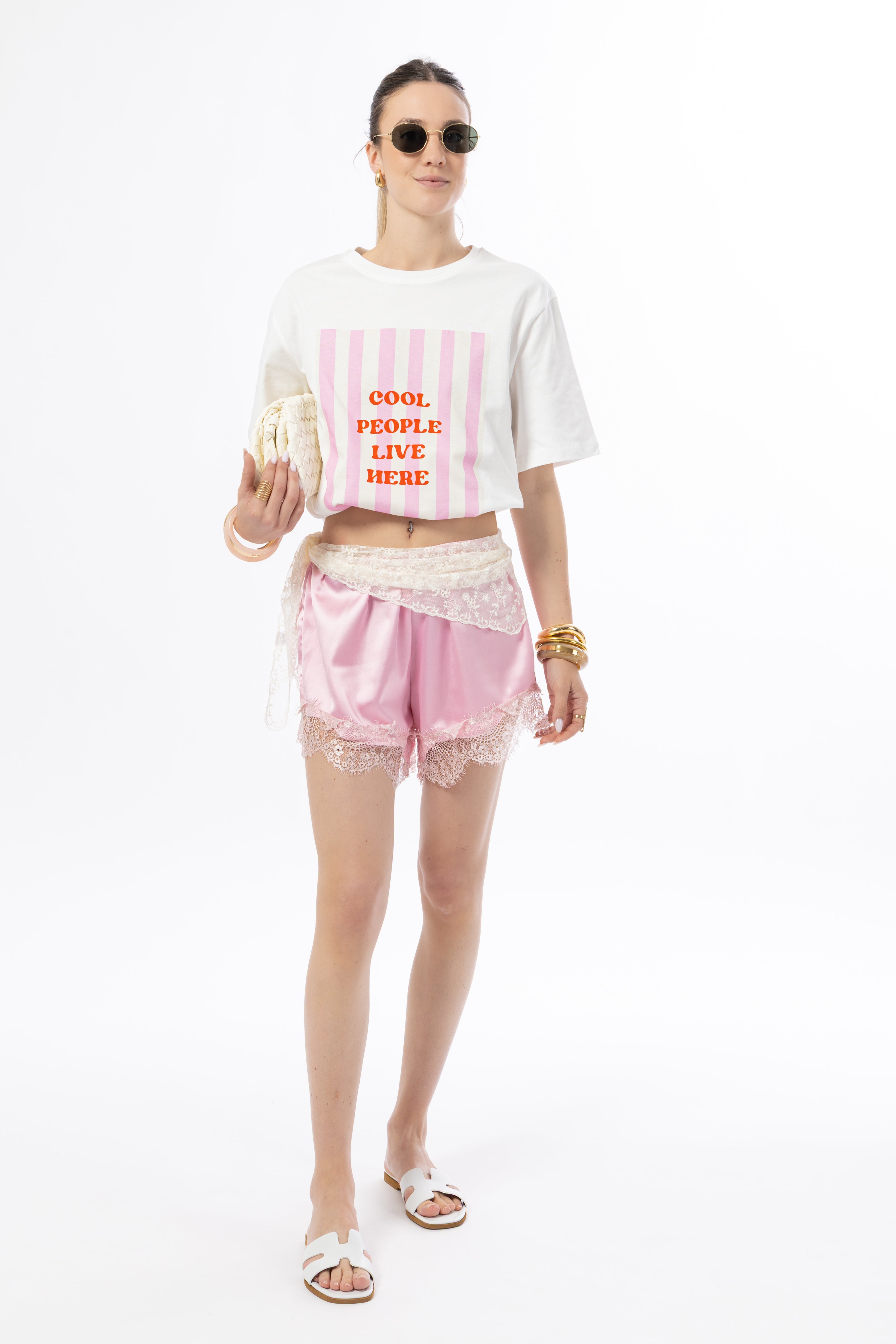Short raso e pizzo rosa