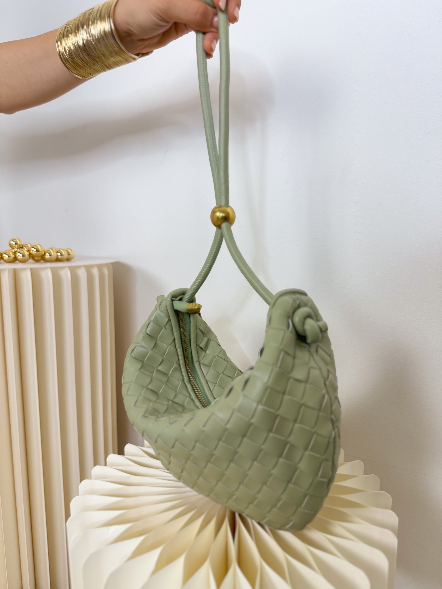 Borsa Nora