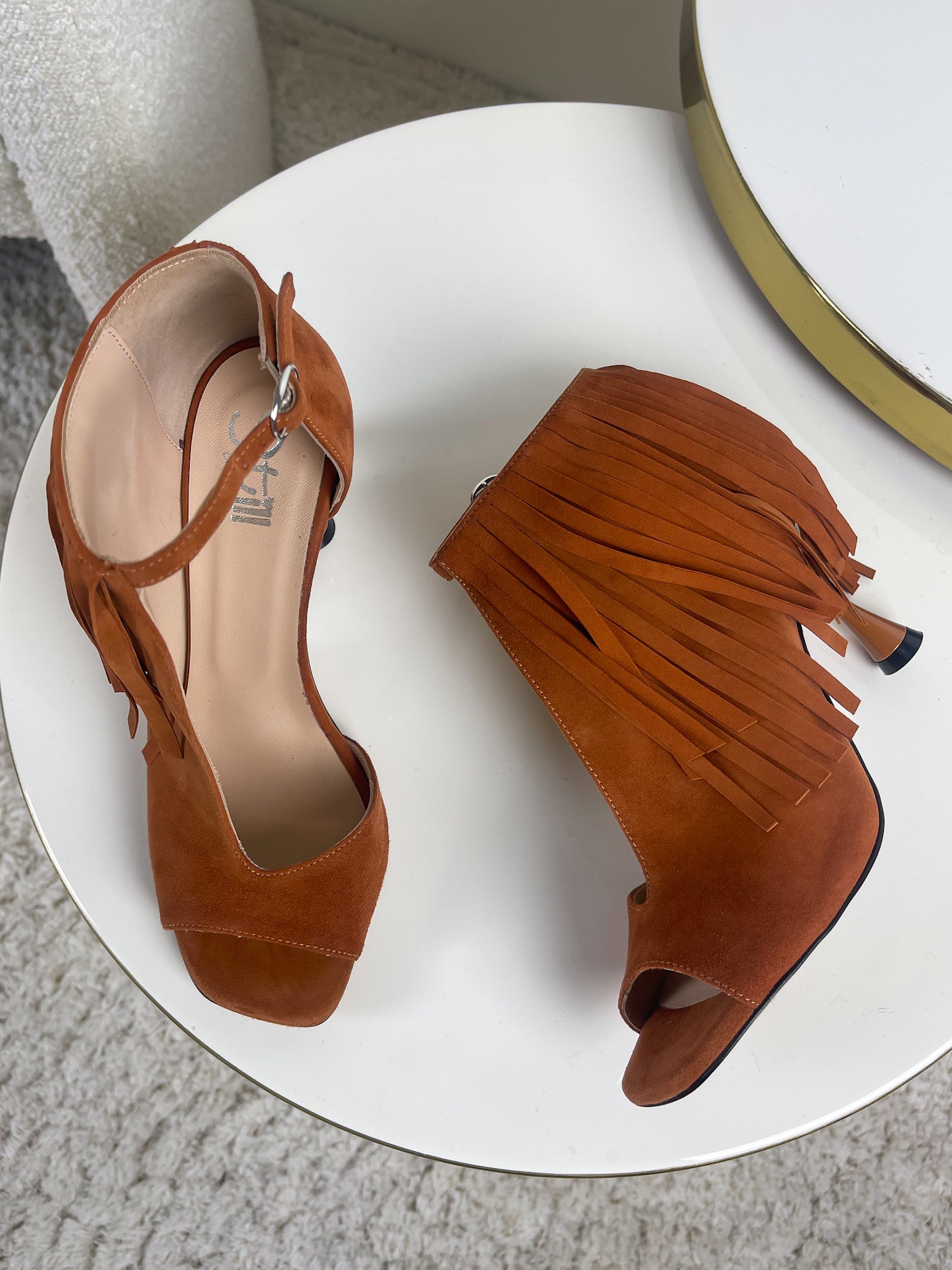 Sandalo frange open toe in suede color cuoio