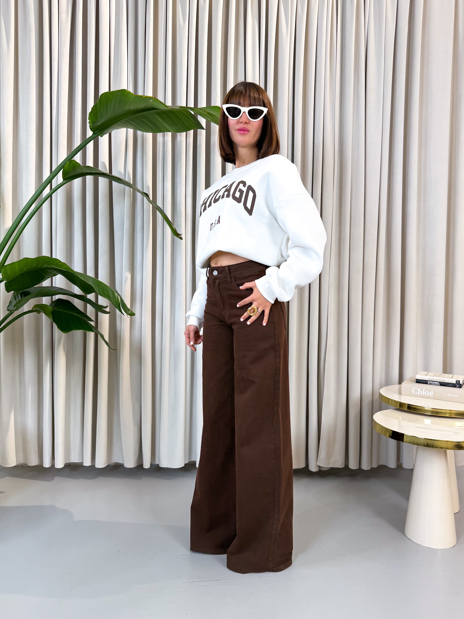 Jeans a palazzo marrone