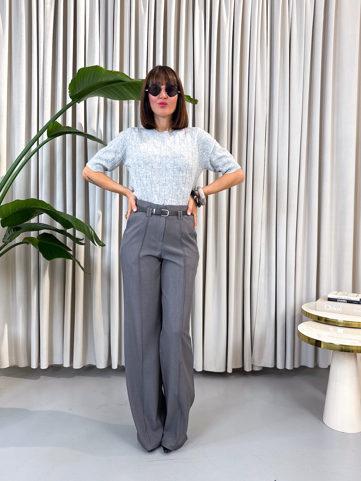 Pantalone a palazzo grigio