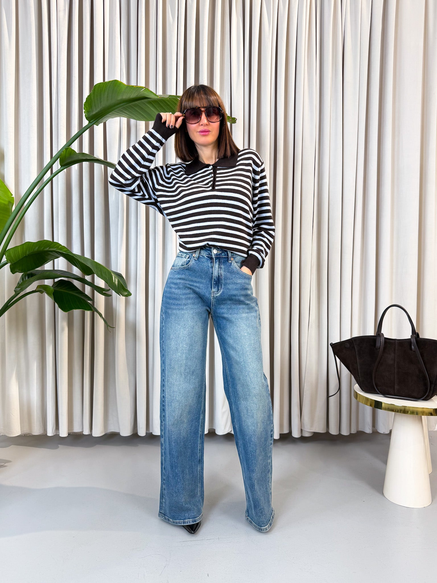 Jeans denim chiaro a palazzo