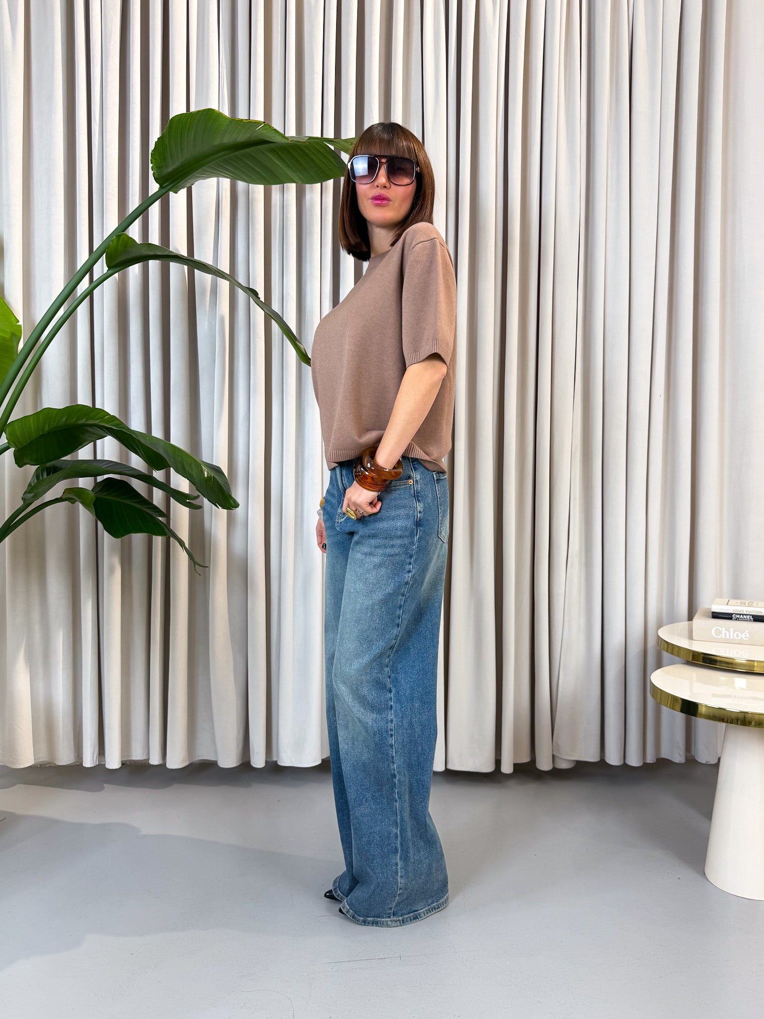 Jeans denim chiaro a palazzo