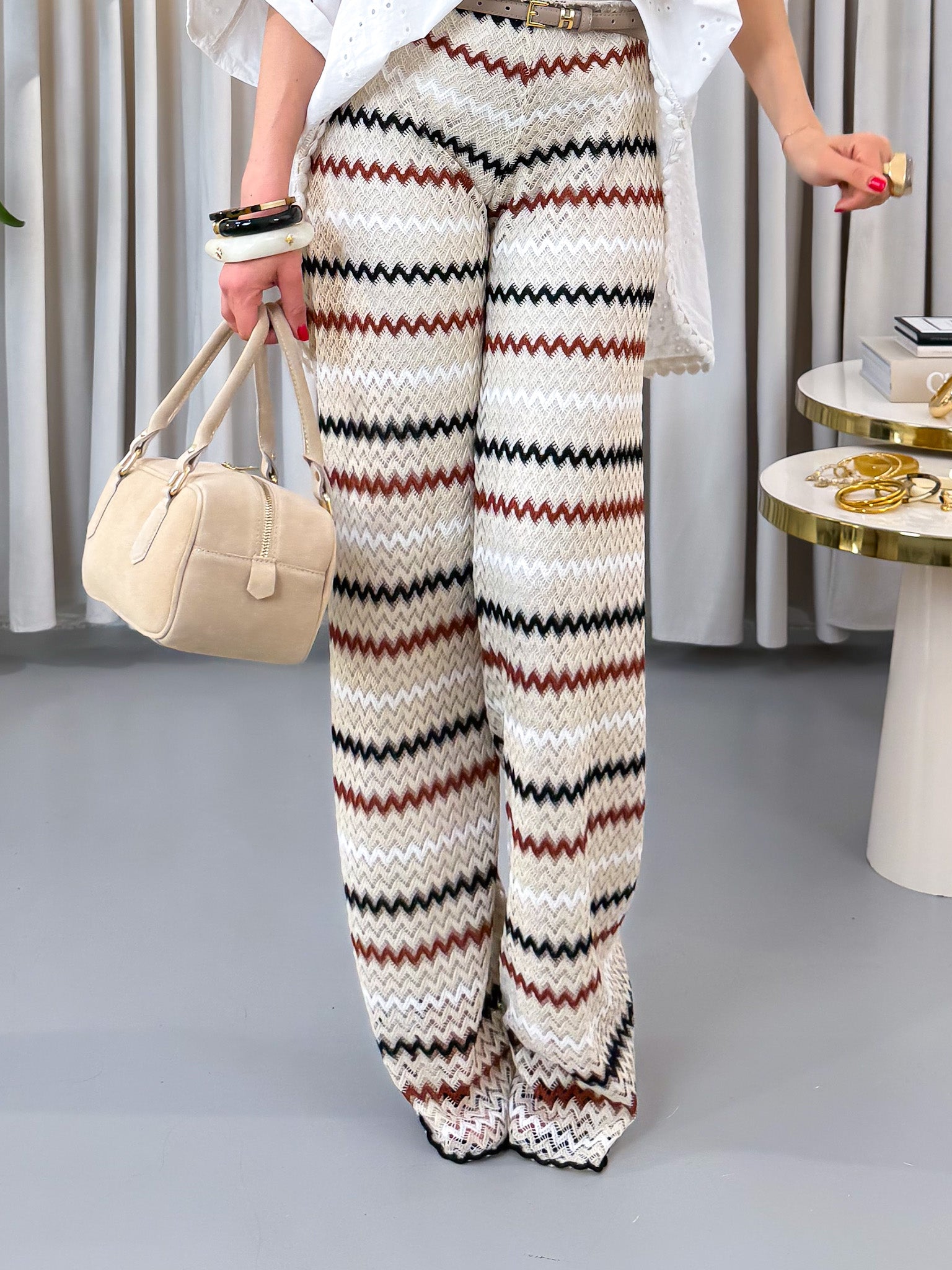 Pantalone a palazzo in maglia beige