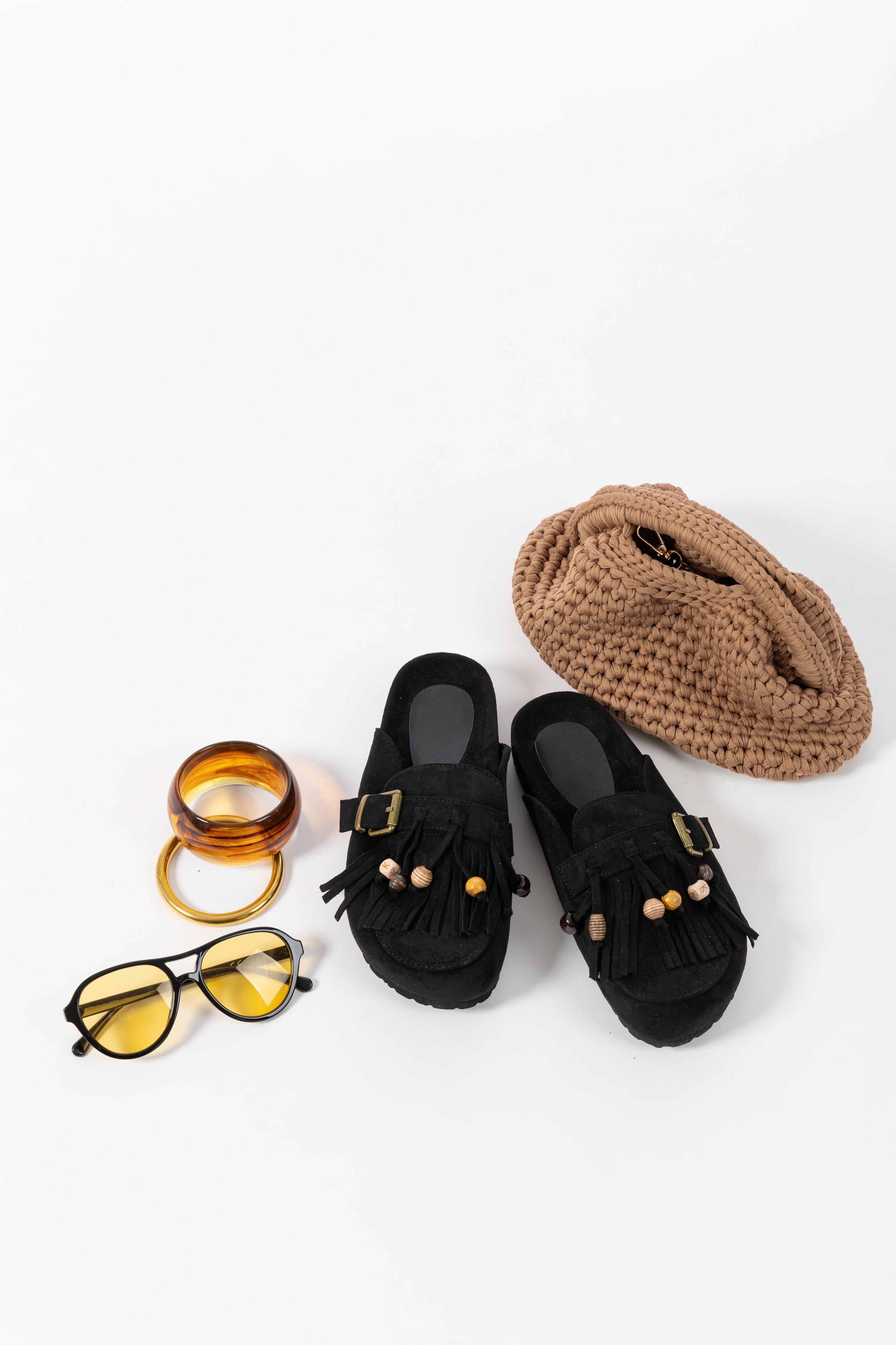 Sabot nero con frangia
