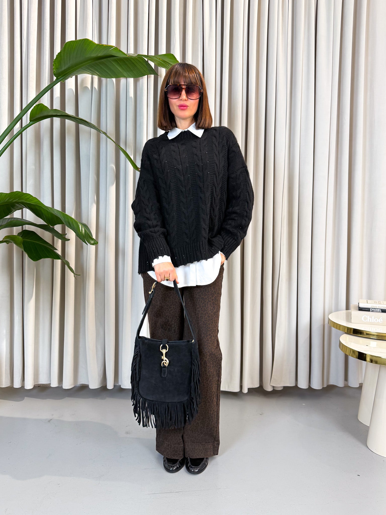 Pullover over trecce nero