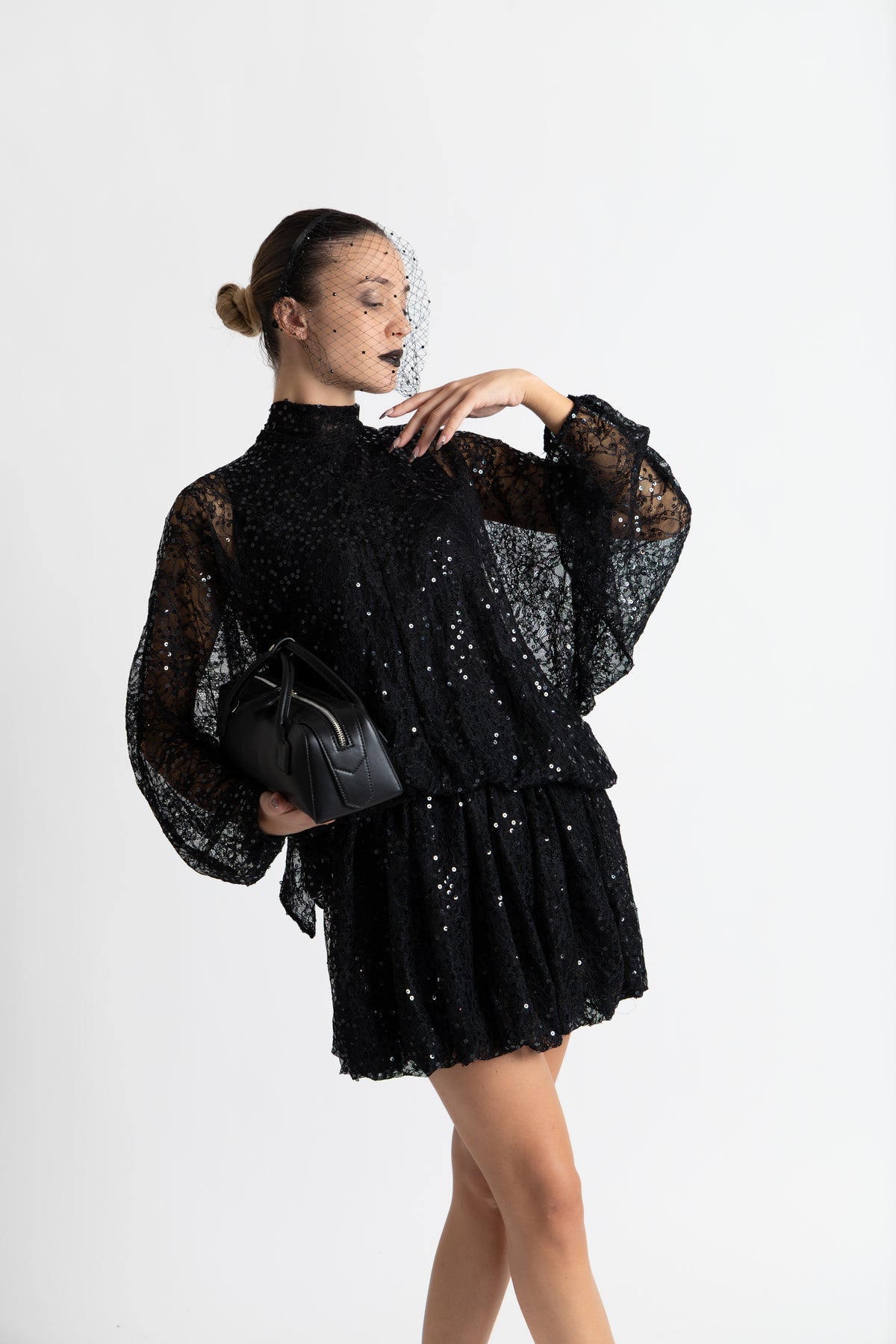 Abito corto paillettes