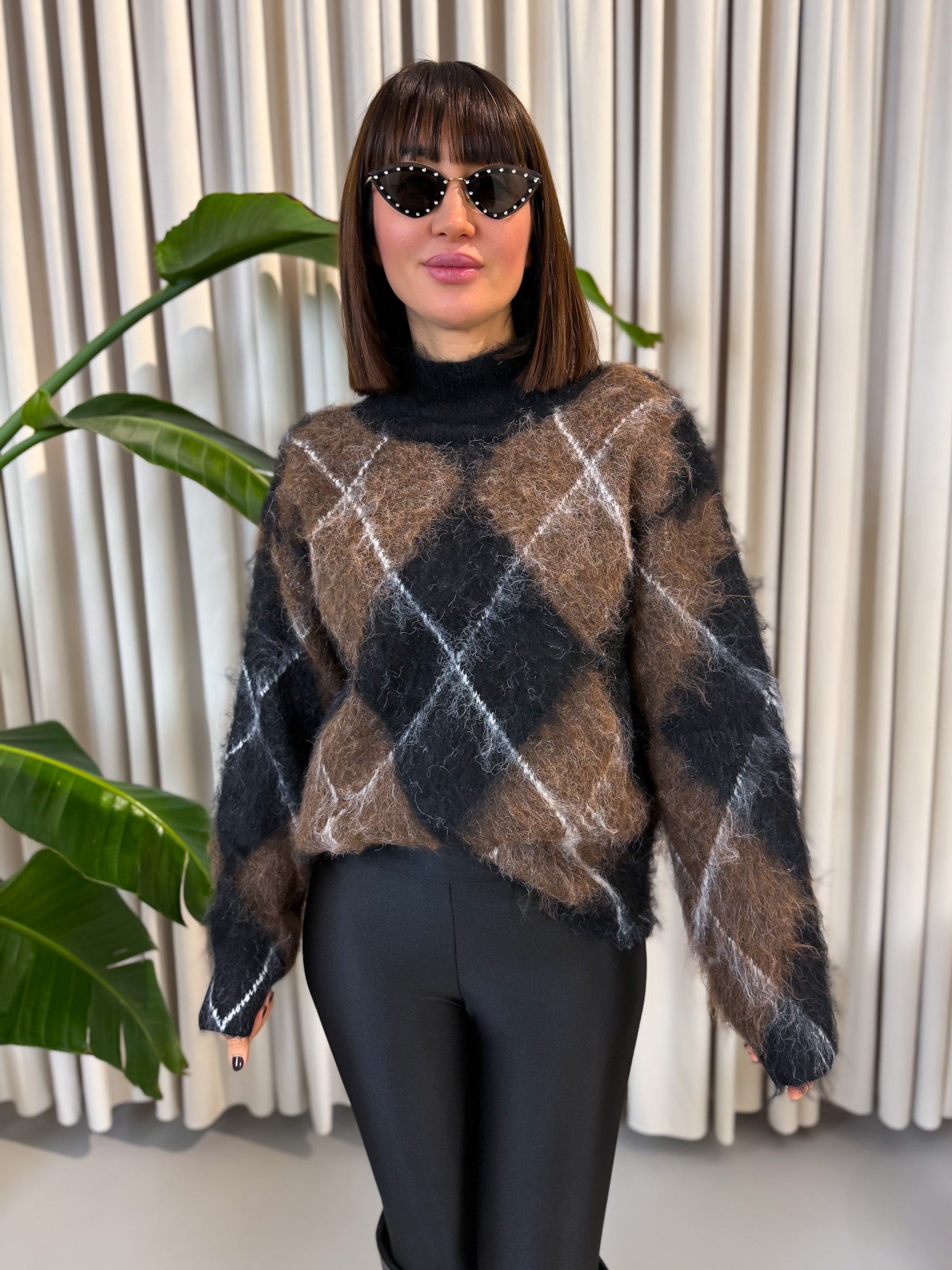 Maglione quadri nero