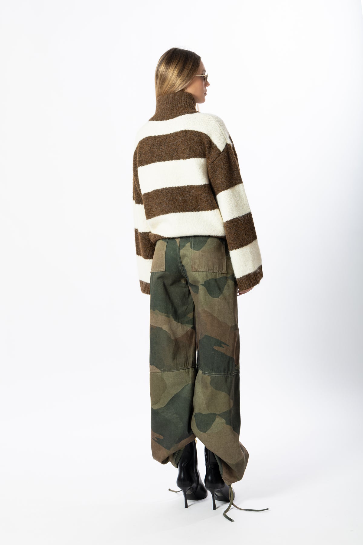 Cargo camouflage