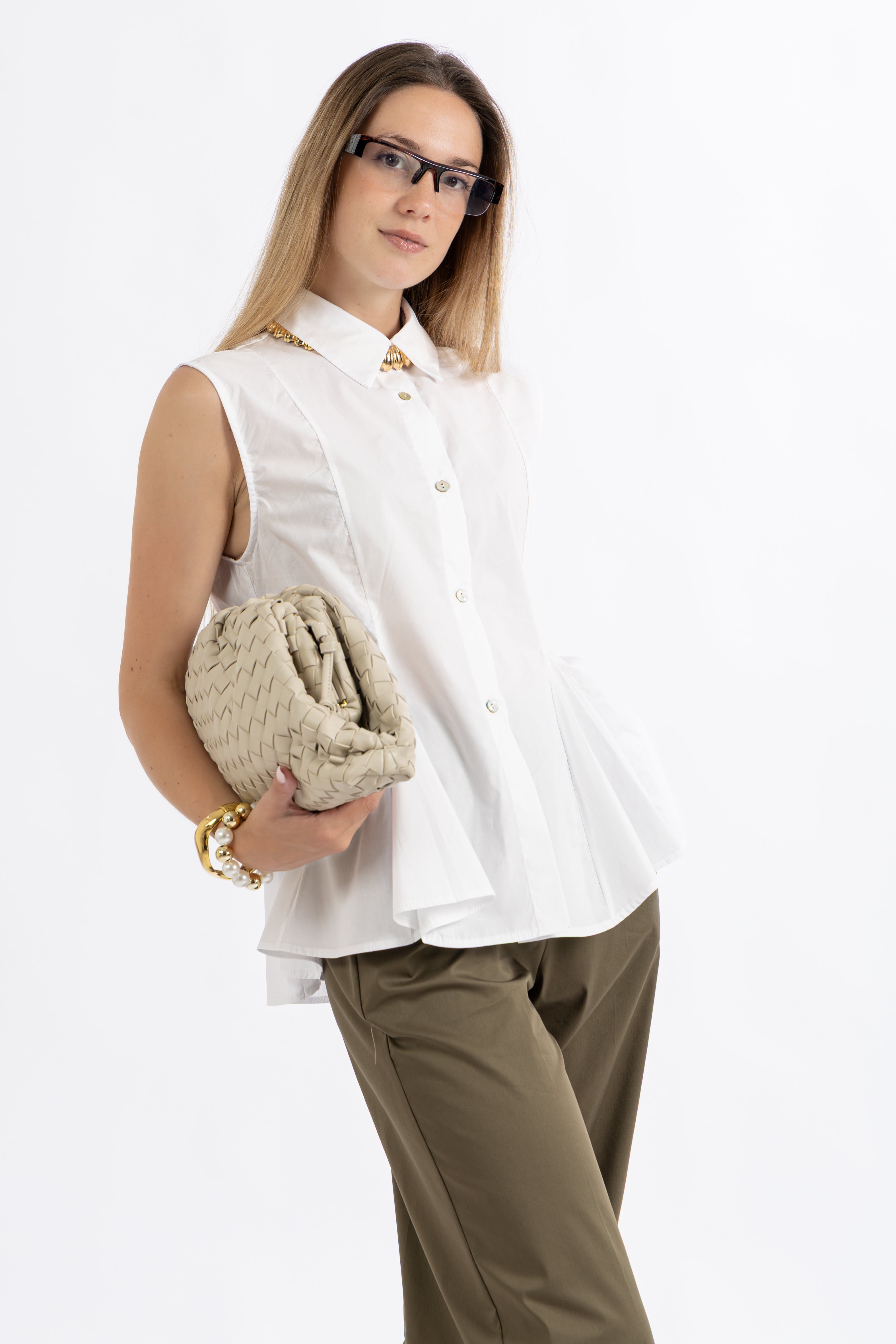 Camicia smanicata