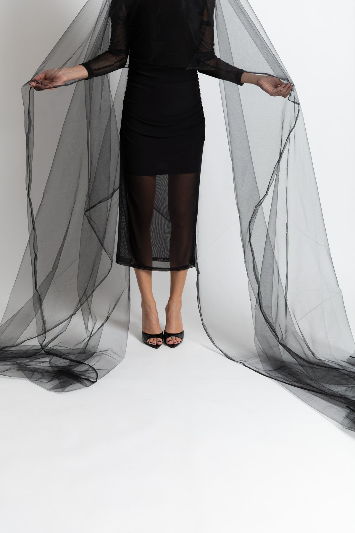 Abito lungo tulle nero