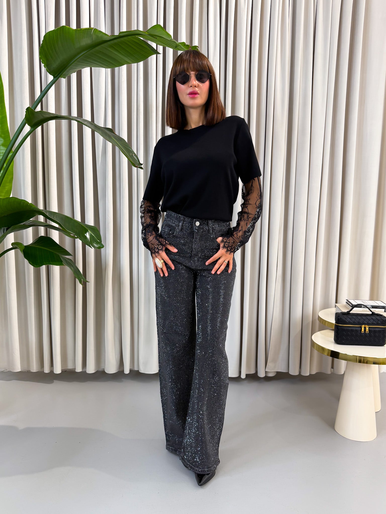 Jeans nero con strass