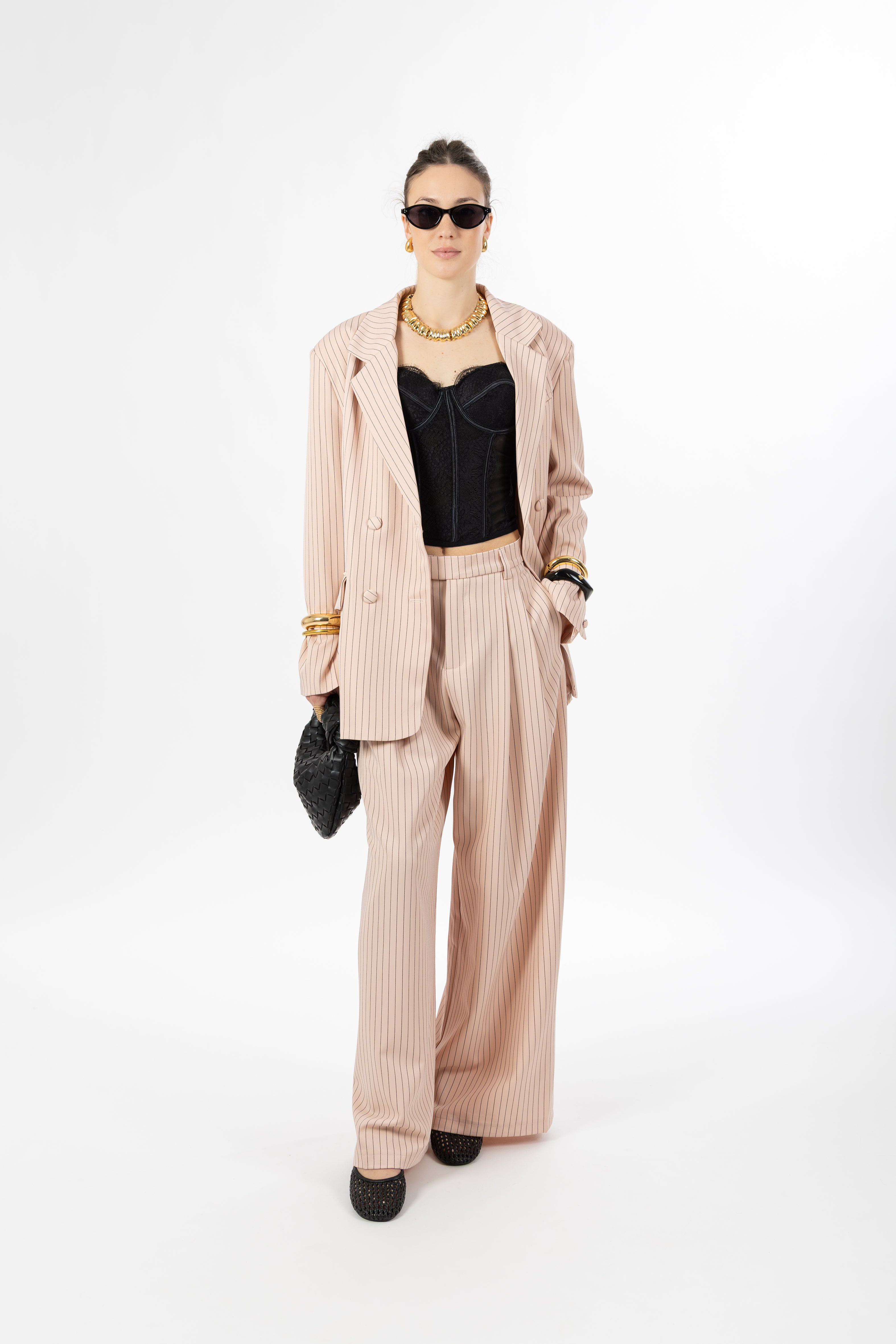 Blazer over gessato rosa