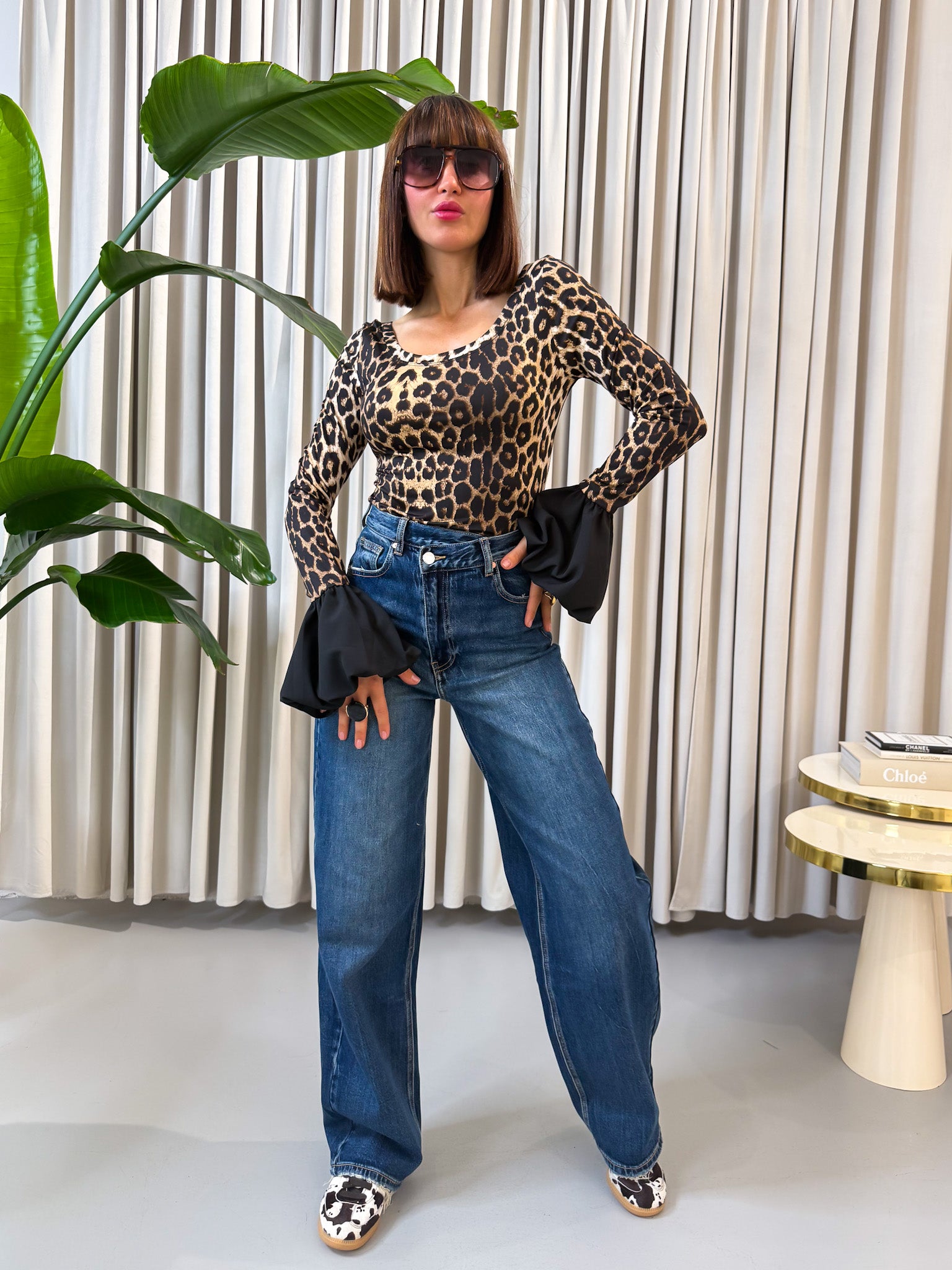 Jeans criss cross