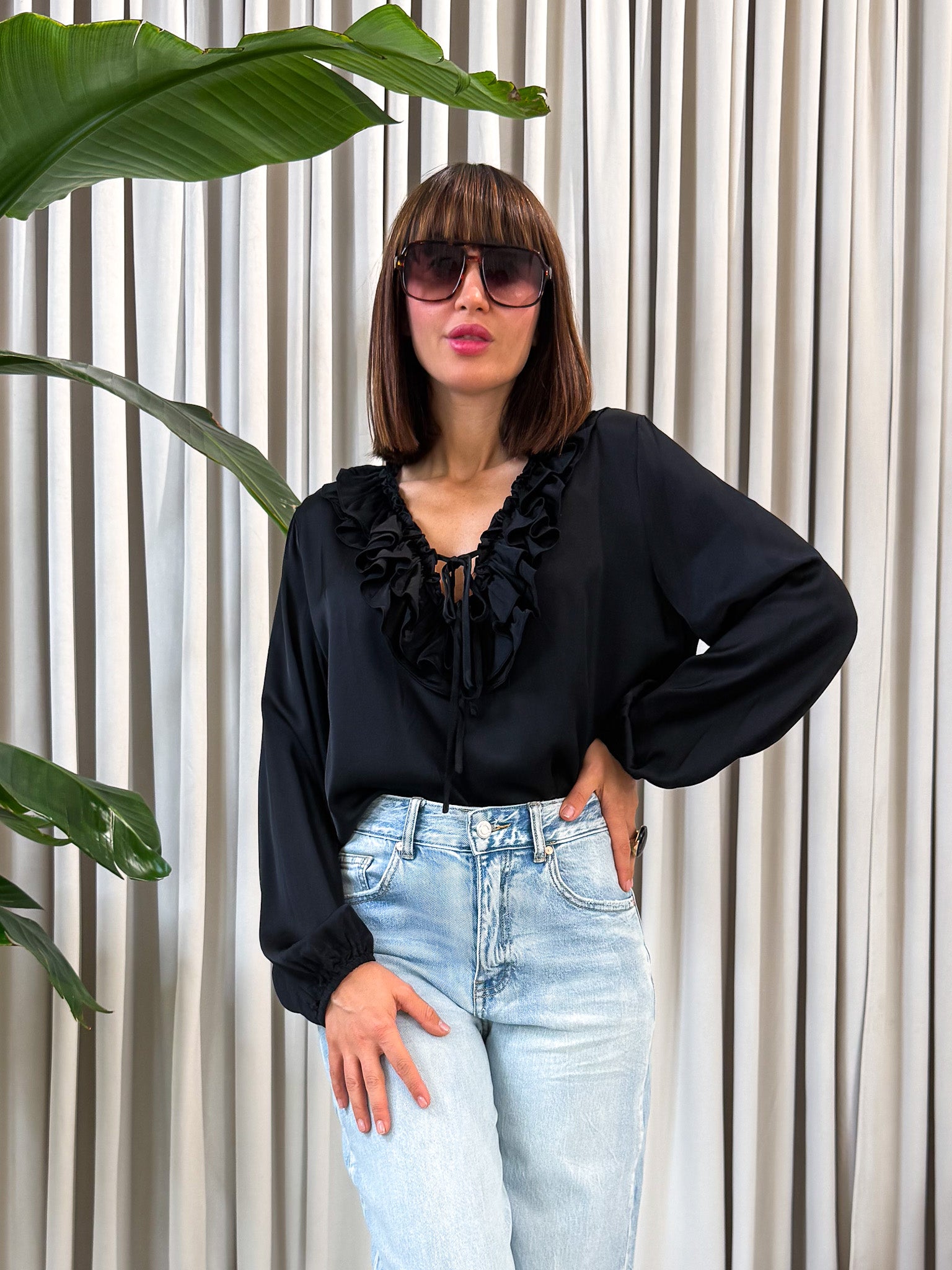 Blusa nera