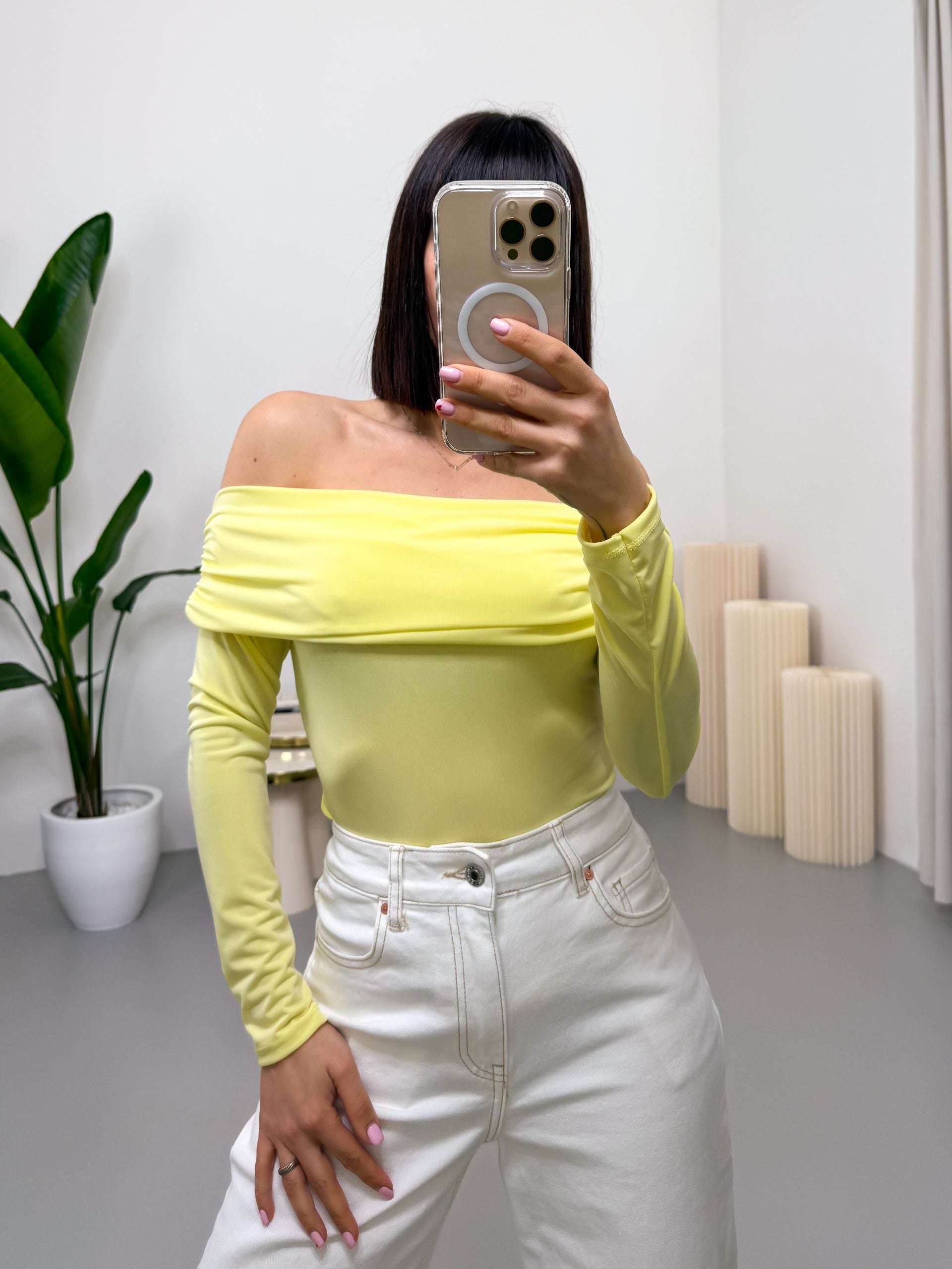 Body off-shoulder manica lunga