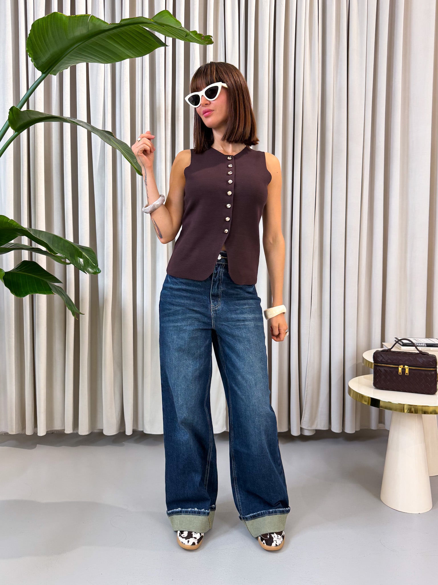 Gilet marrone in maglia