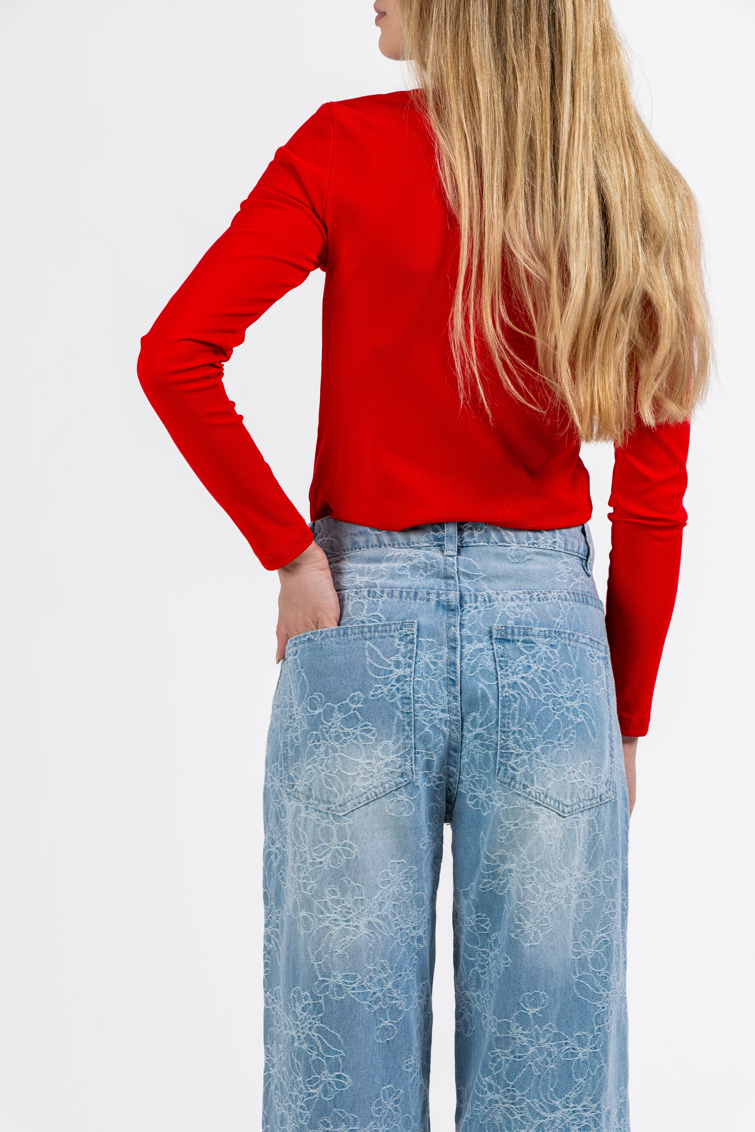 Jeans ricami