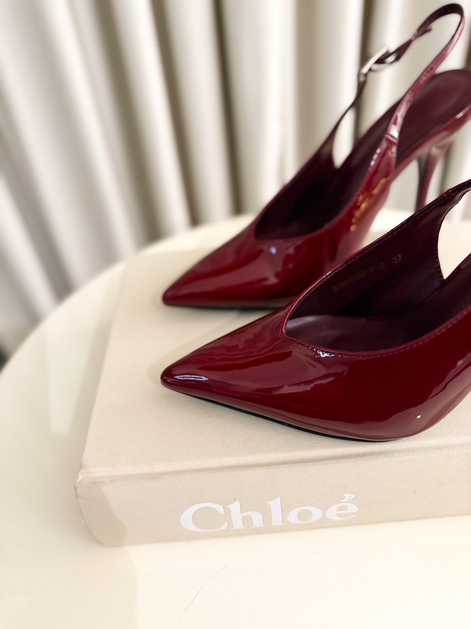 Slingback vernice bordeaux