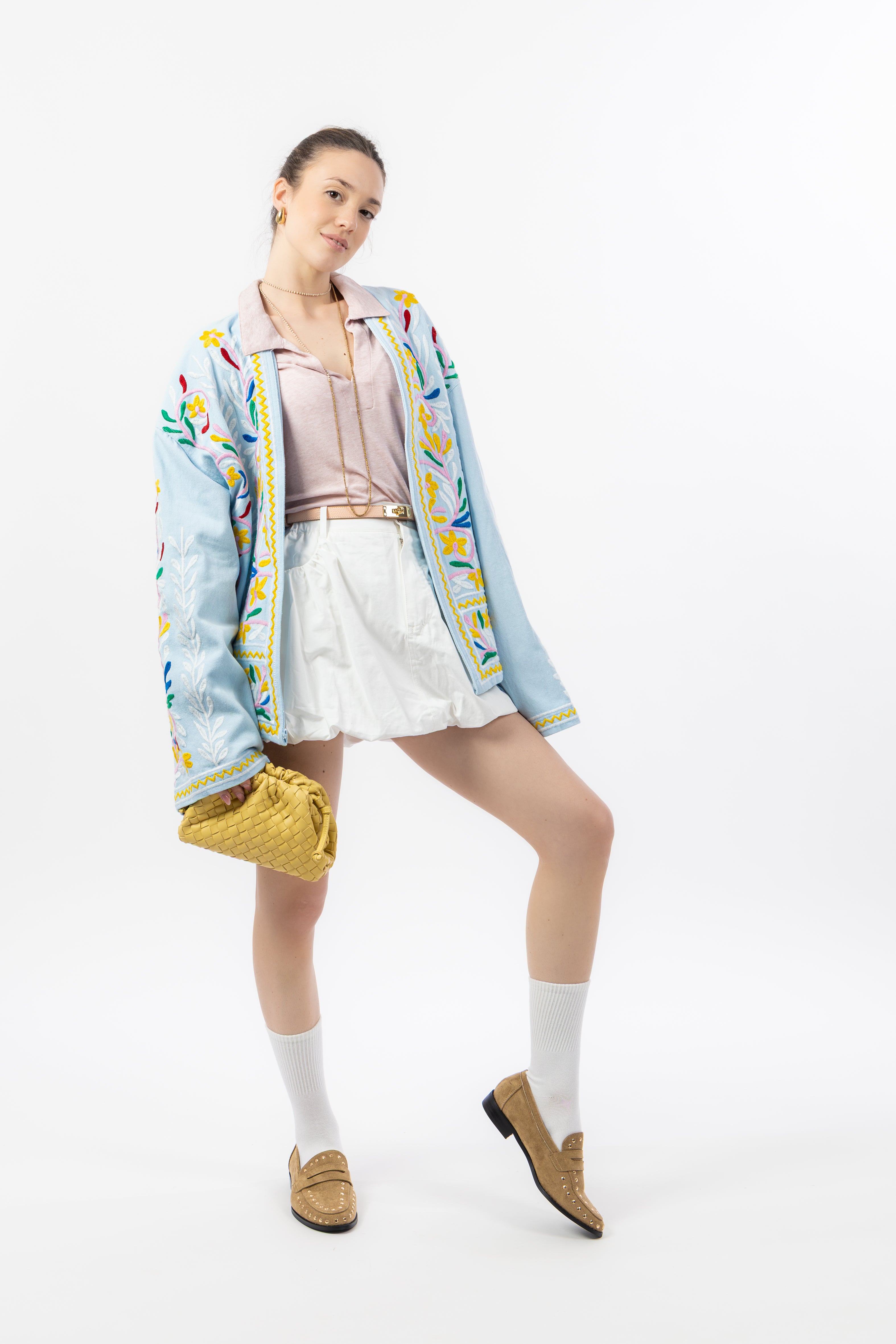 Cardigan denim chiaro con ricami