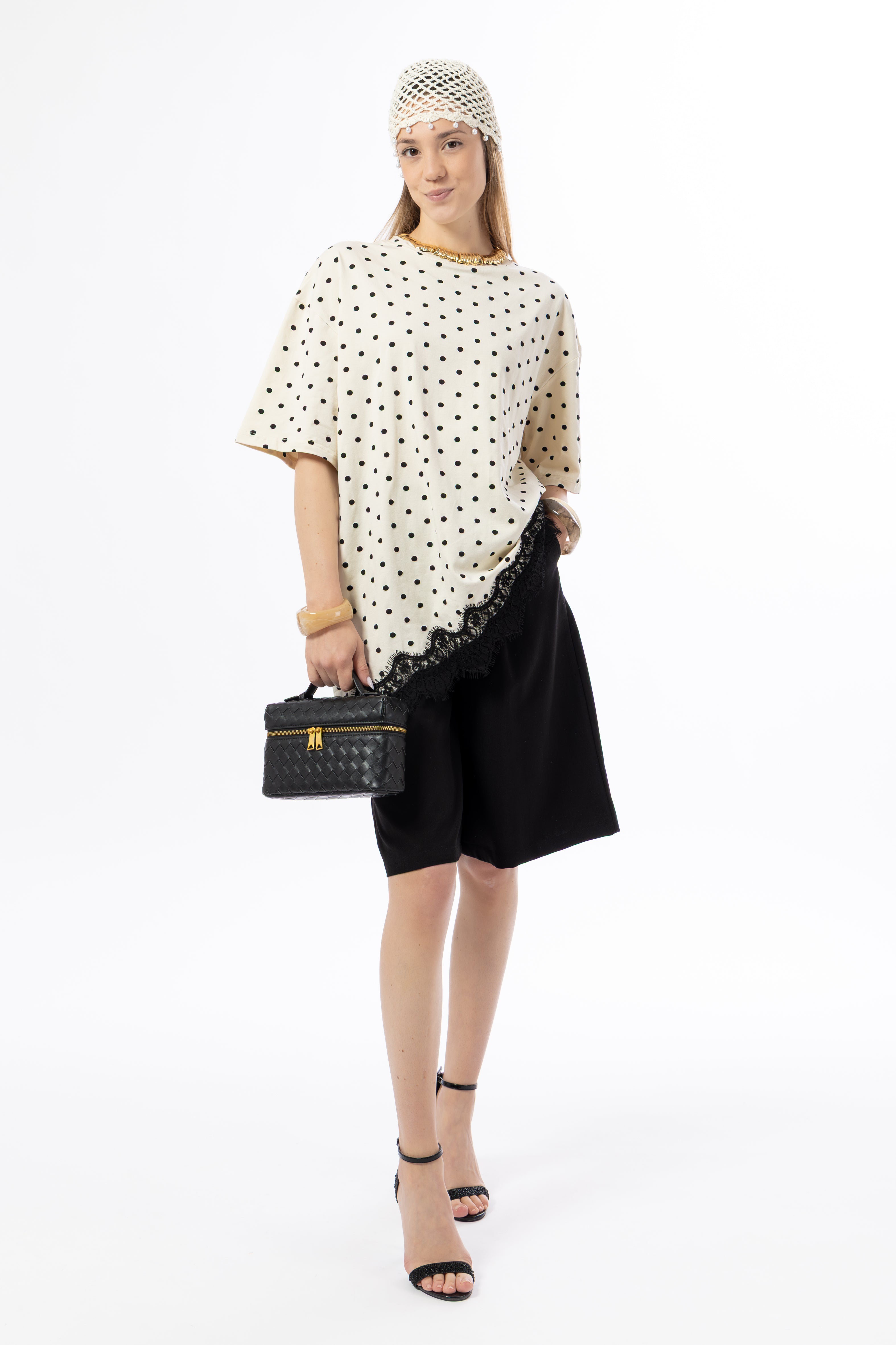 T-shirt asimmetrica pois