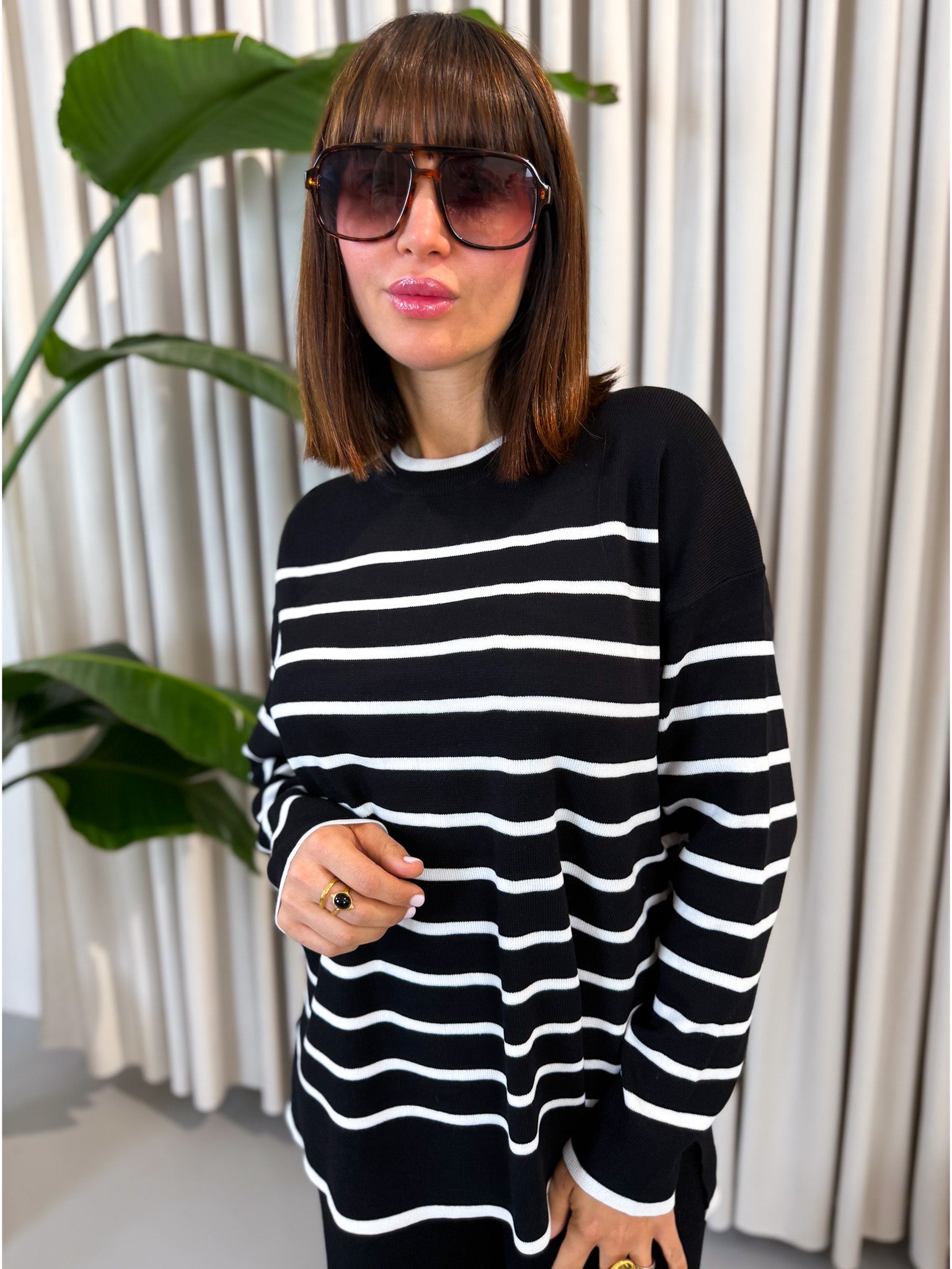 Coordinato nero a righe