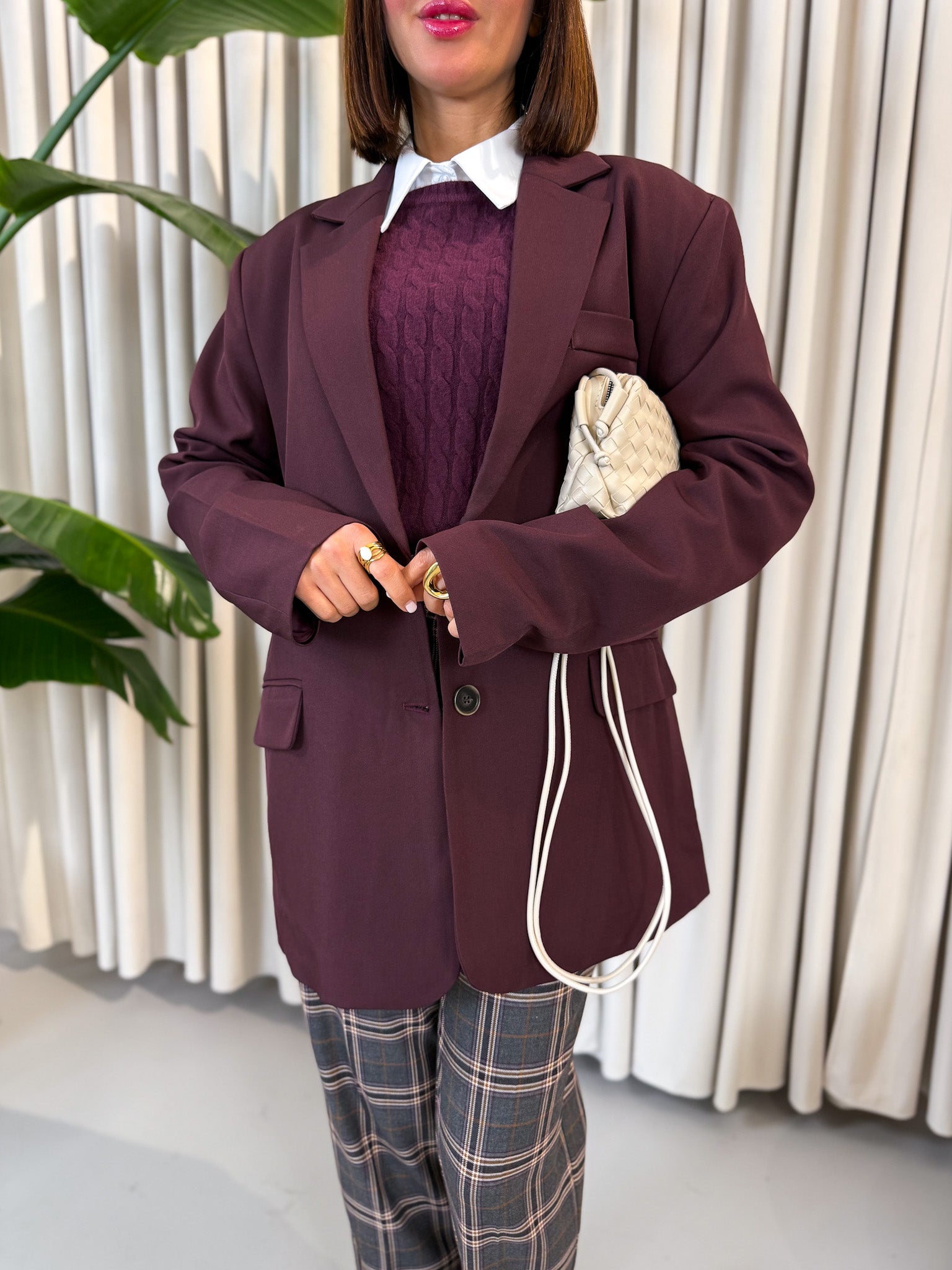 Blazer over bordeaux