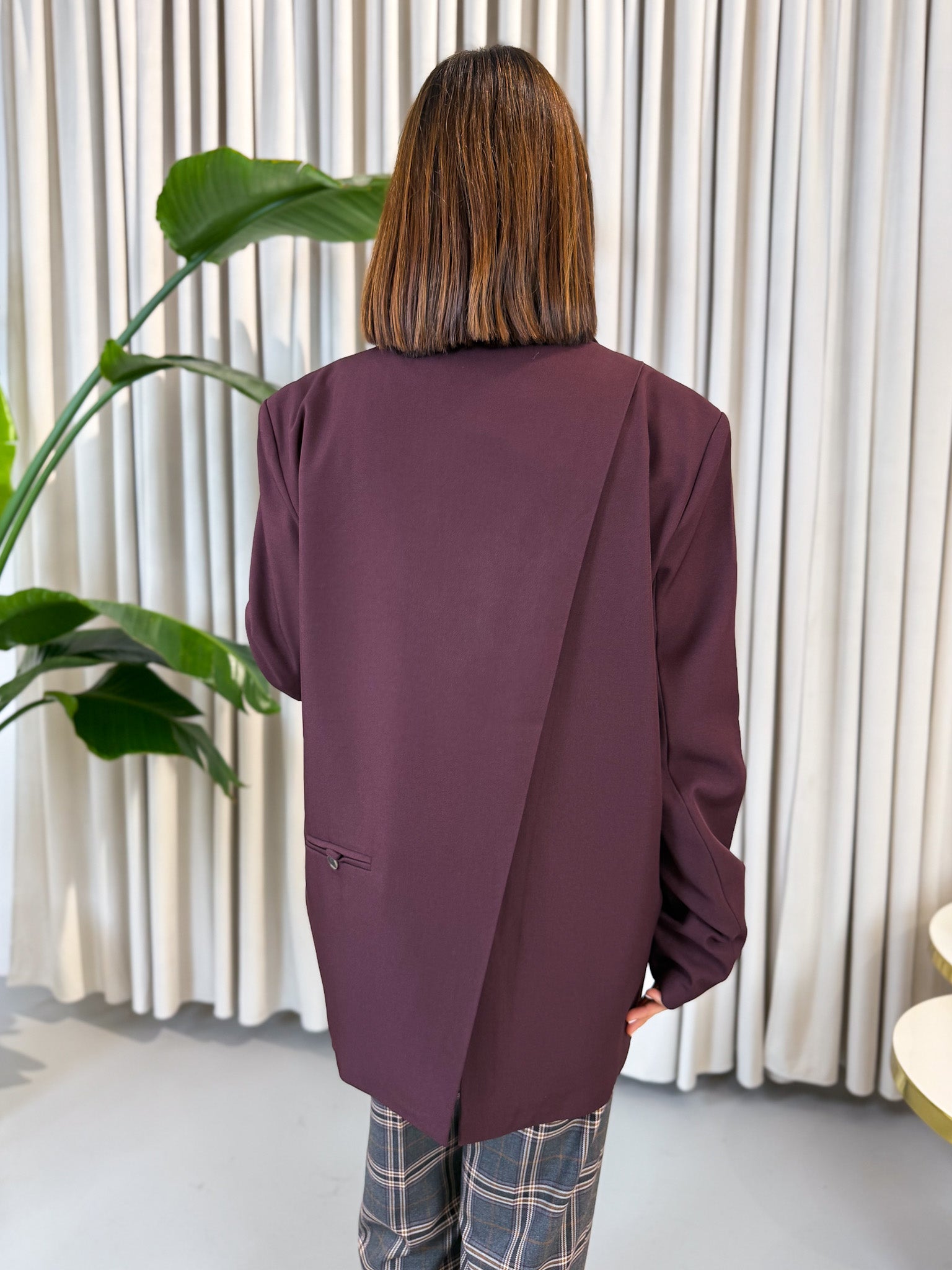 Blazer over bordeaux