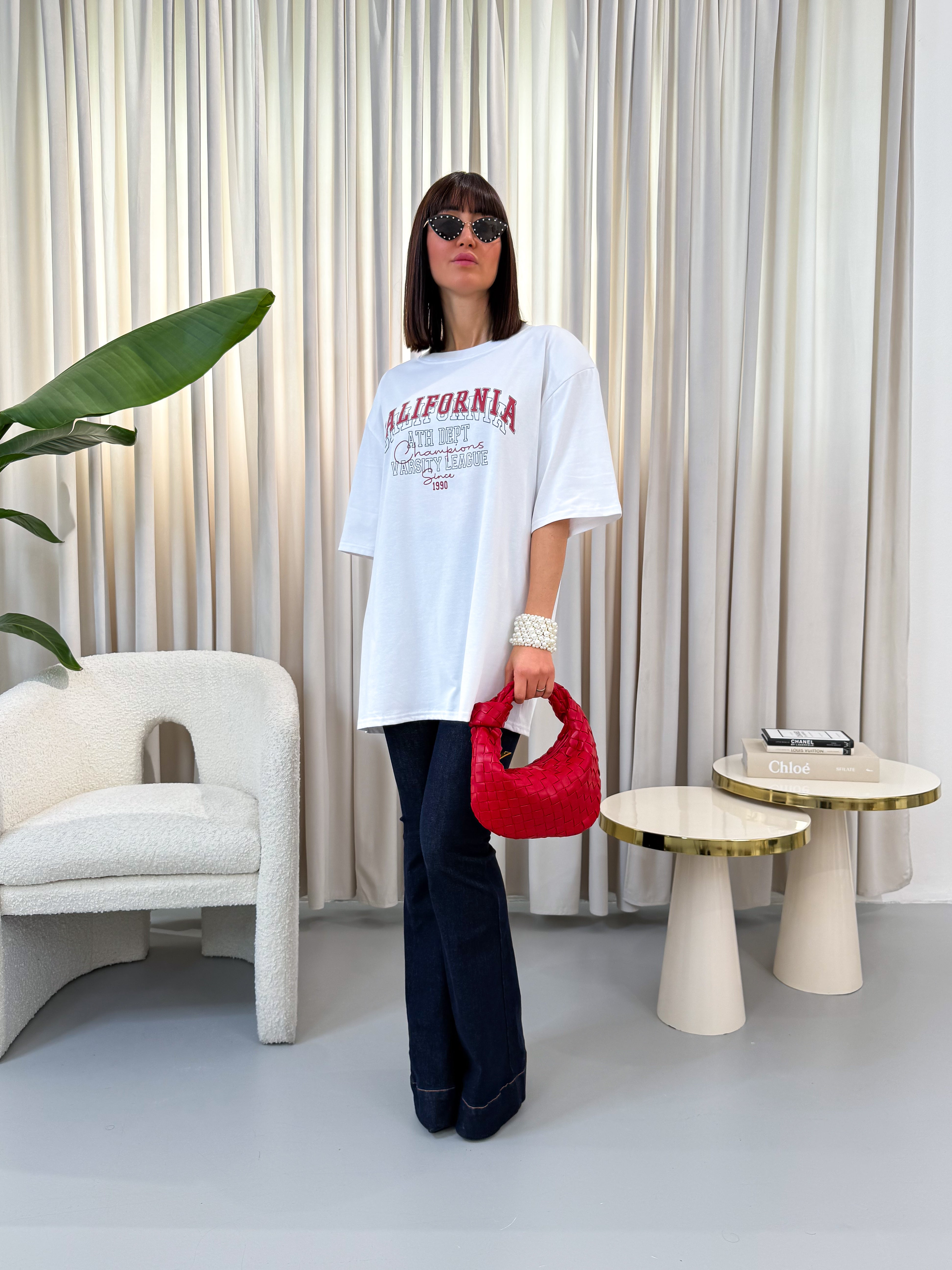 T-shirt over bianca stampa California