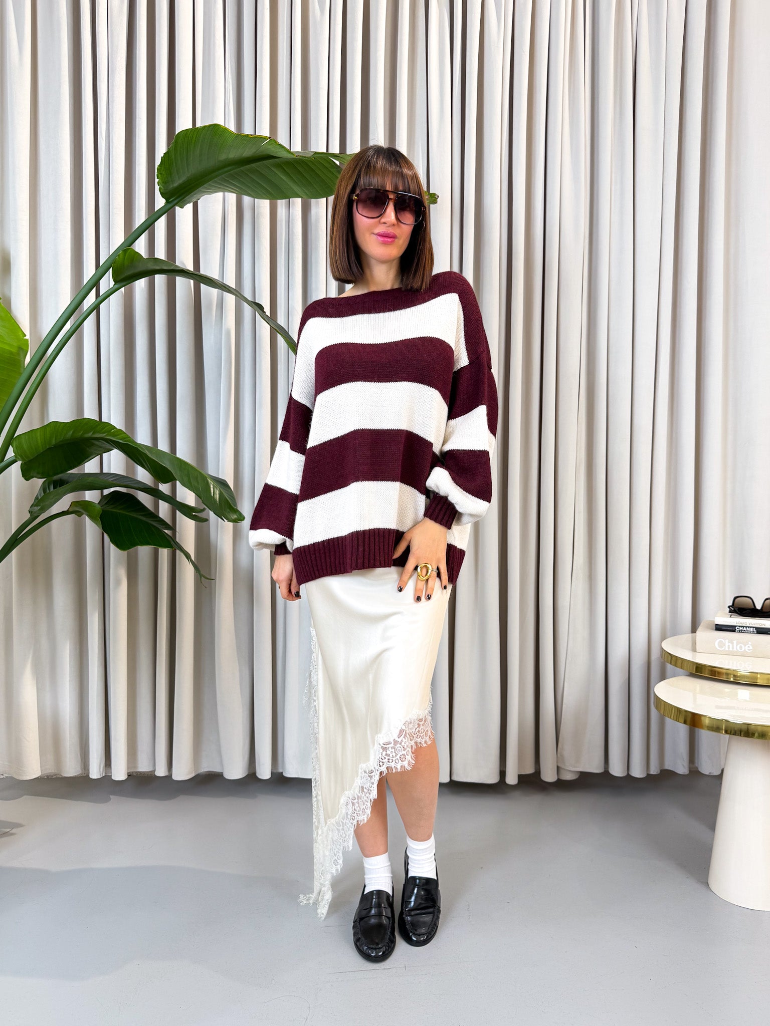 Pullover over a righe bordeaux